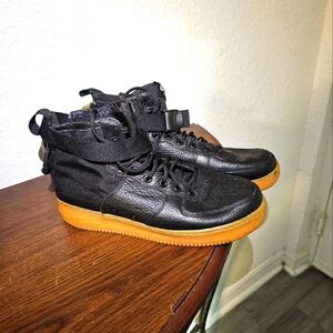 SF AF-1 MIDURBAN UTILITY